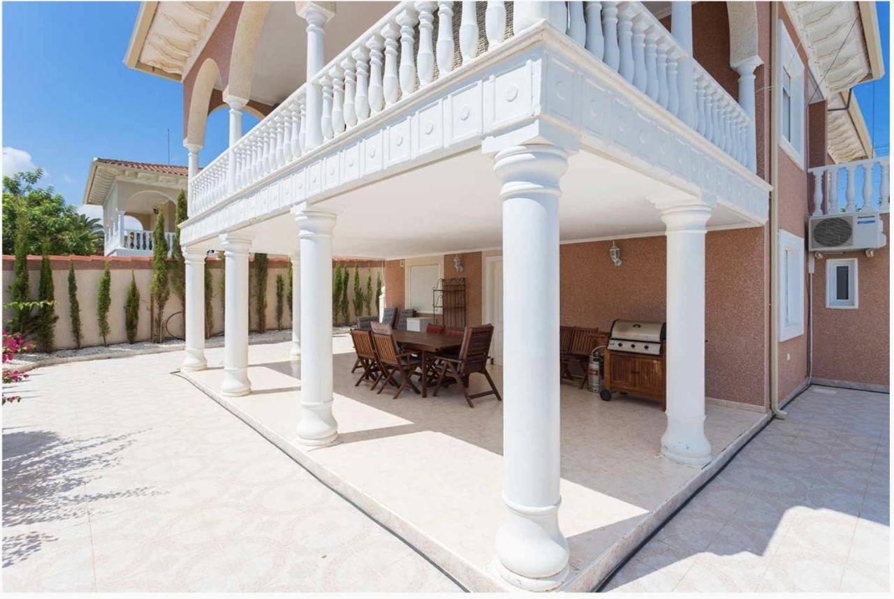 Villa Sunshine Spain